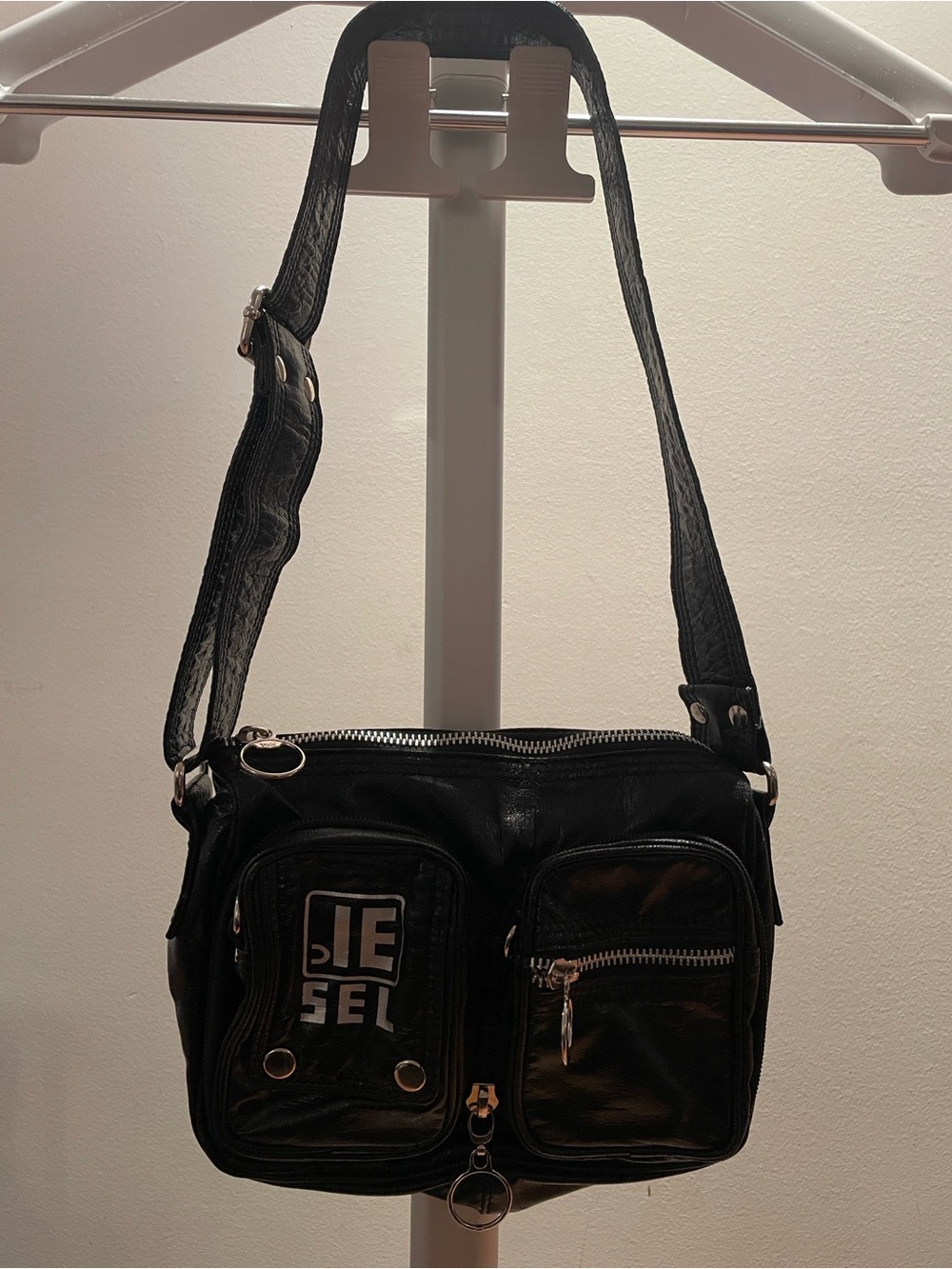 Diesel Y2K Shoulder Bag with Front Pockets and Silver Tone Hardware - Picture 4 of 6